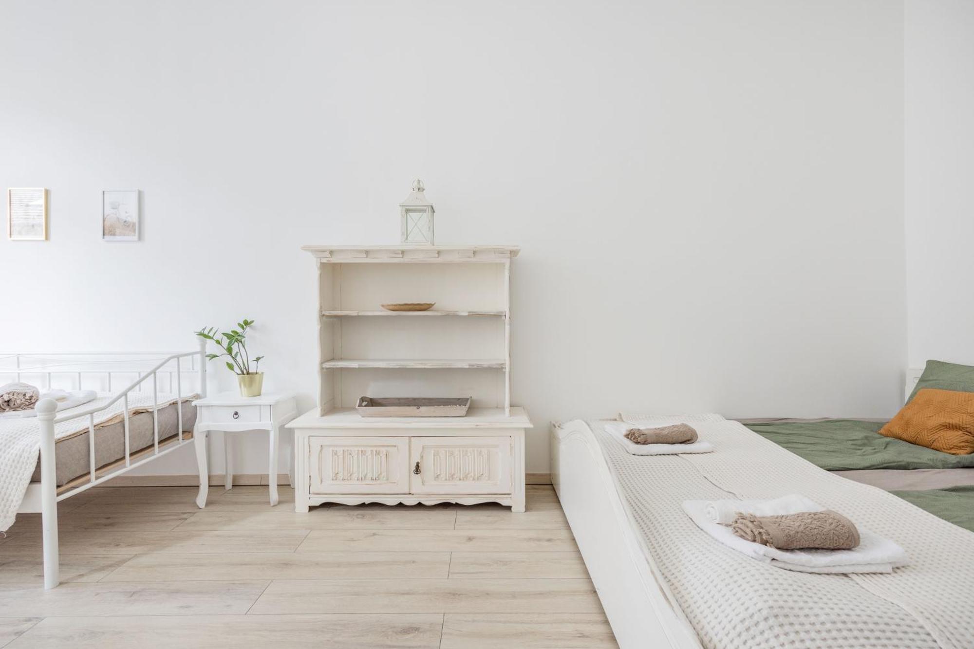 A Touch Of Provence And Pastels In The Centre Apartament Budapeszt