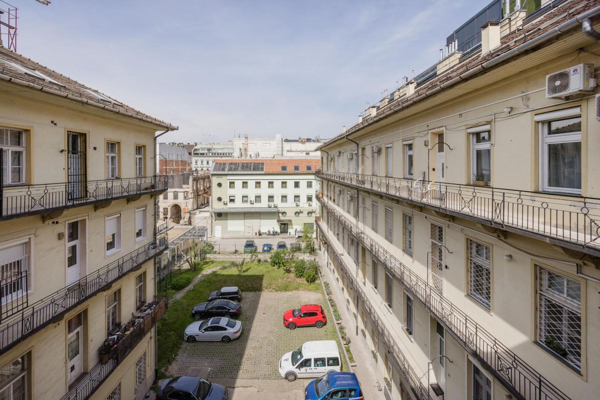 A Touch Of Provence And Pastels In The Centre Apartament *